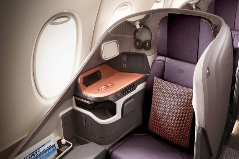 Insider Secrets: How Consolidator Fares Save You Money on Business & First Class Flights