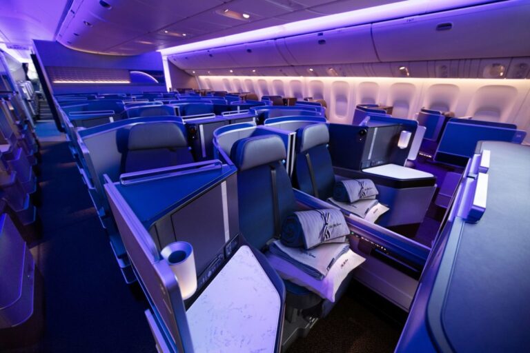 How to Find Cheap Business Class Flights to Asia & Middle East 